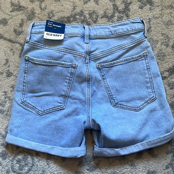 NWT Old Navy Women’s High-Rise Jean shorts - Picture 5 of 9